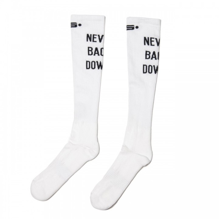 ES Collection Never Back Down Socks SCK09