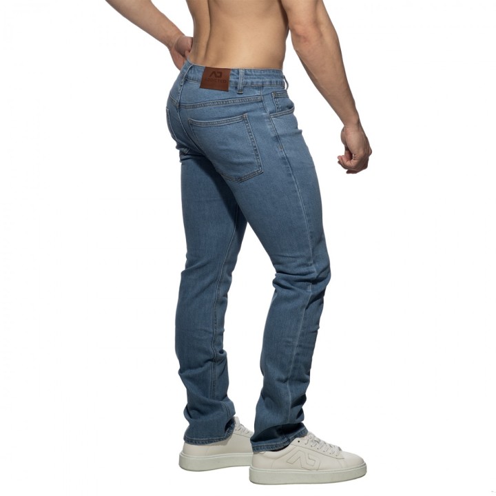 Addicted Straight-Leg Jeans AD1405